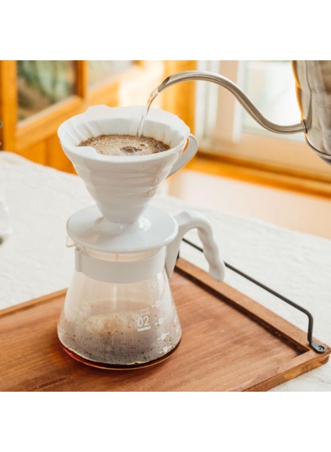 هاريو طقم تقديم قهوة V60 مكون من قطعتين، سعة 600 مل، يشمل قمع تقطير V60-02 وكأس تقديم زجاجي، مصنوع من زجاج البوروسيليكات المقاوم للحرارة، لون رمادي فاتح - Image 4